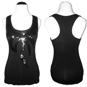 𝗛𝗣🎉𝐌𝐈𝐋𝐄𝐘 𝐂𝐘𝐑𝐔𝐒 & 𝐌𝐀𝐗 𝐀𝐙𝐑𝐈𝐀 Black Tank Top